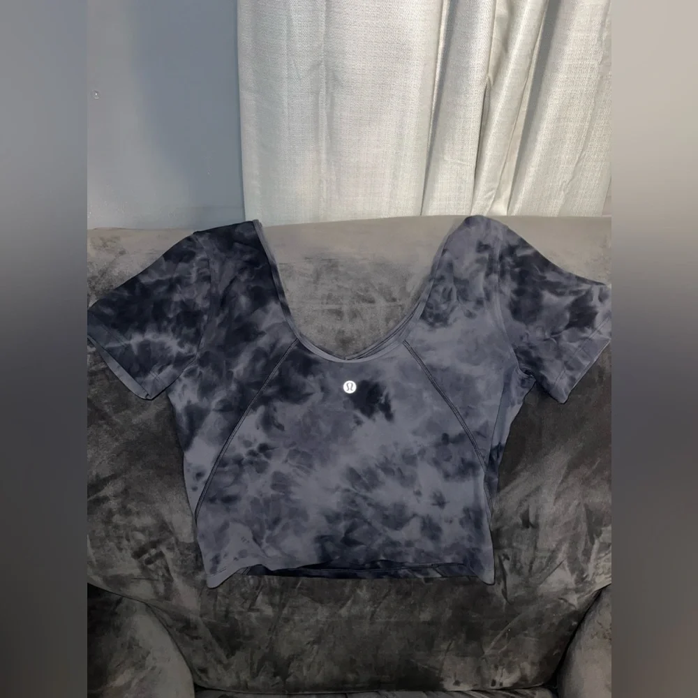 Lululemon align tee - Picture 6 of 6